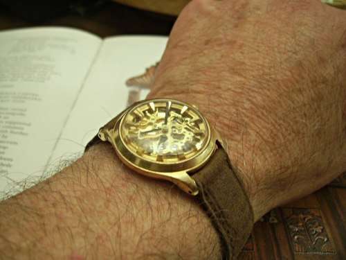 STUNNING VINTAGE MYSTERY SKELETON WATCH