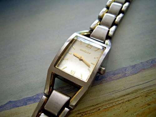 DKNY CLASSY LADIES TWO TONE ST/STEEL WATCH