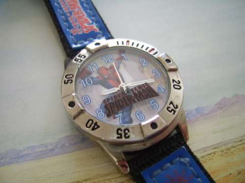 DISNEY SPIDERMAN BOYS WATCH