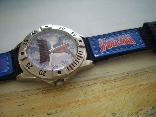 DISNEY SPIDERMAN BOYS WATCH