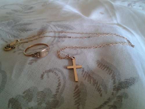 VINTAGE 10 KT GOLD CHRISTENING RING AND NECKLACE FOR BABY - GOLD-PLATED CROSS PENDANT INCLUDED