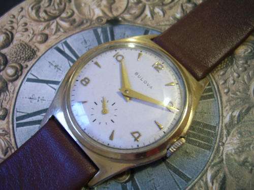 CLASSIC VINTAGE BULOVA  WATCH--FREE SHIPPING
