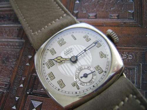 VINTAGE AND EXTREMELY  RARE  SWISS MADE SIMOS SPECIAL
