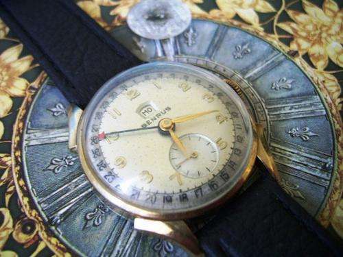 AWESOME  VINTAGE BENRUS POINTER WATCH