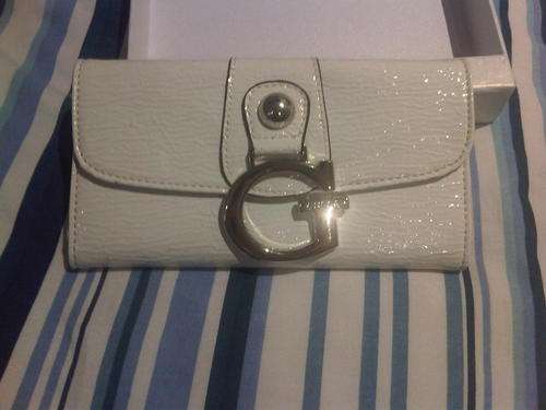 authentic white patent primary range guess wallet -brand new