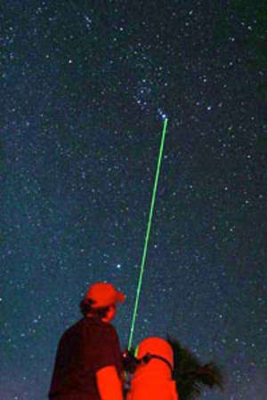 TorchSA GREEN LASER 1000MW 2AAA 532NM- FREE SHIPPING