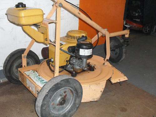 ***Robin Mower ec10 on sprinkaan chassis***VALUE R8000****