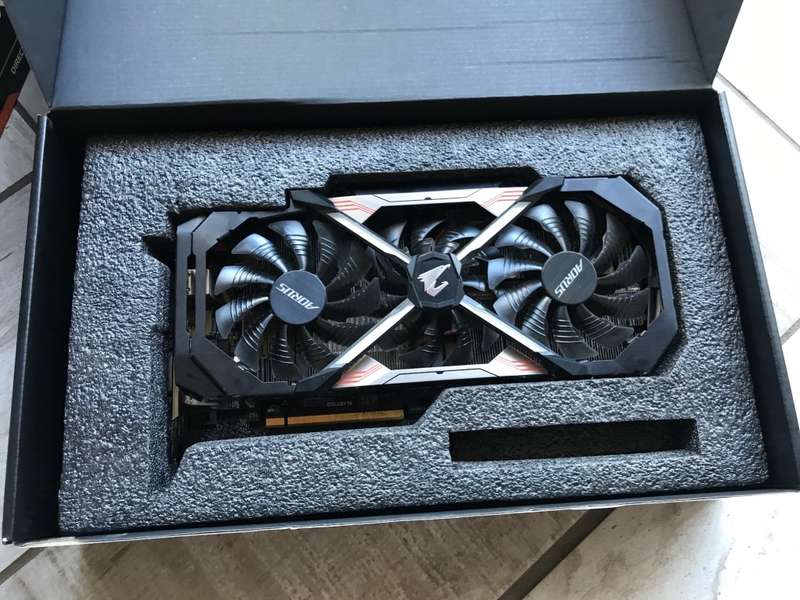 AORUS GeForce GTX 1080 Ti Extreme Edition 11G