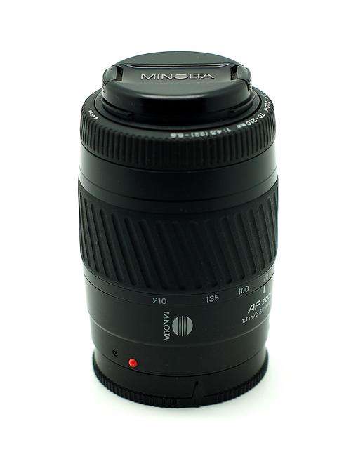 Minolta Auto Focus 28mm-80mm MACRO lens for SONY ALPHA digital cameras!