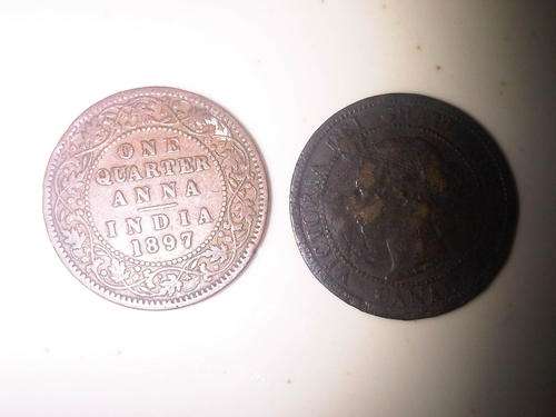 1 x Indian Anna coin and 1 cent Canadian