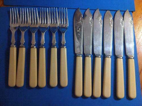 6 Fish Knives & 6 Forks