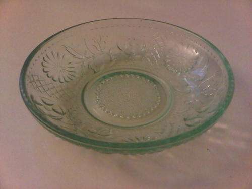 Possible URANIUM GLASS