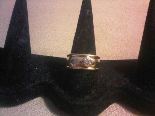 9ct Gold & 35 Pointer Diamond Ring