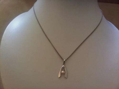Vintage 925 Sterling Silver Necklace & Pearl Pendant