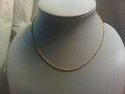 Beautiful 9ct Gold Necklace