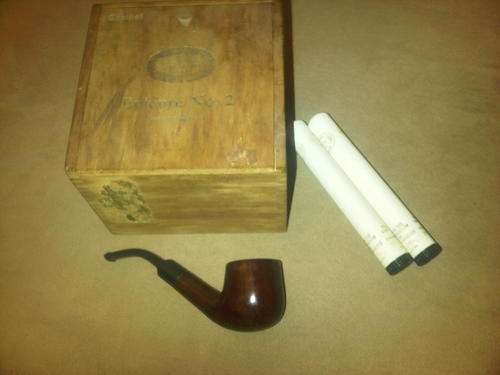 Cuban Cigaar Box + 2 Cigaars & A Pipe SPCA