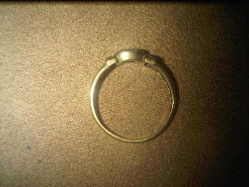 Beautiful Vintage 9ct Yellow Gold Diamond & Saphire Blue Oval Stone  Ring
