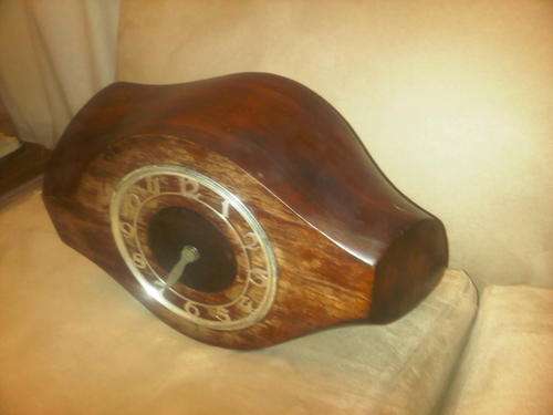 WW1 OR WW2 Fighter Plane Propellor Made Into A Mantle Clock