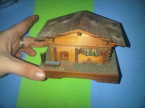 Vintage Musical Log Cabin Box