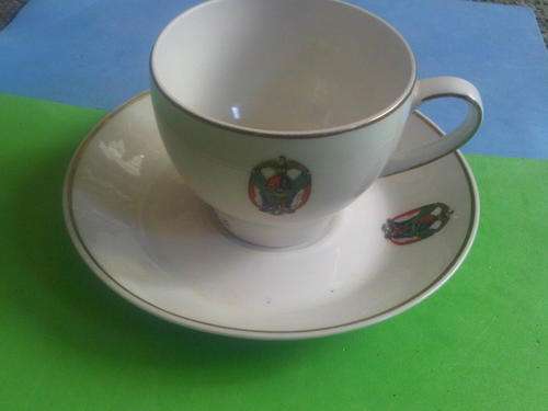 EENDRAGT MAAKT MAGT Tea Cup & Saucer