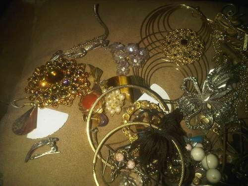 Vintage Jewelry Job Lot