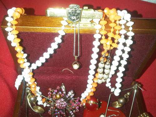 Vintage Jewelry Lot