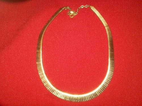 Vintage Gold Tone Necklace