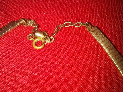 Vintage Gold Tone Necklace