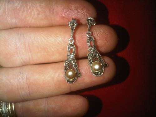 Vintage Sterling Silver Marcasite Earings