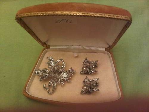 Vintage Marcazite Brooch & Earing Set