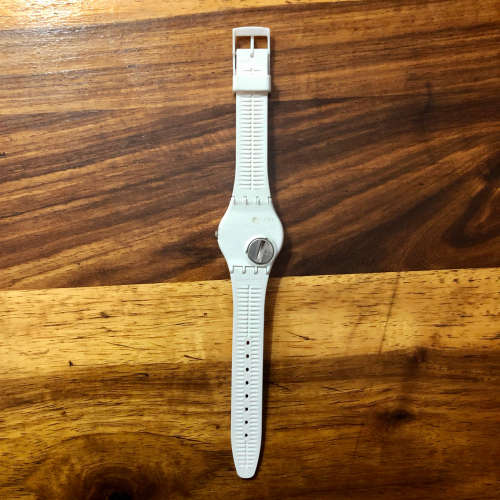 Swatch `Just White Soft` (GW1510)