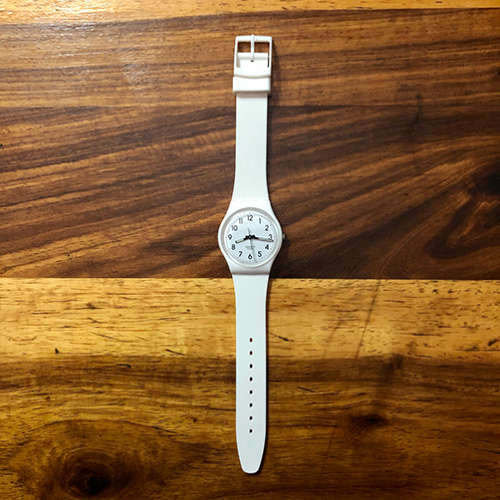 Swatch `Just White Soft` (GW1510)