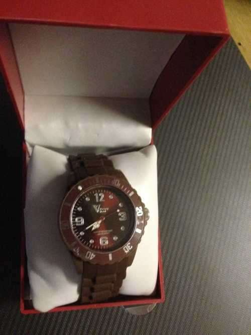 Brand New Victory Cloud Watches