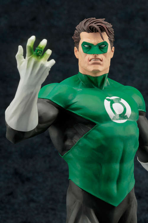 DC UNIVERSE GREEN LANTERN ARTFX STATUE NEW IN BOX