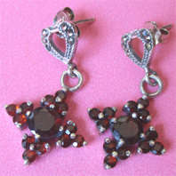 Sterling Silver  and Genuine Garnets Earrings