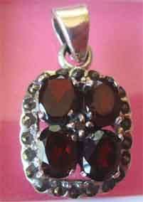 Big & beautiful, Sterling Silver  Marcasite and Garnets Pendant