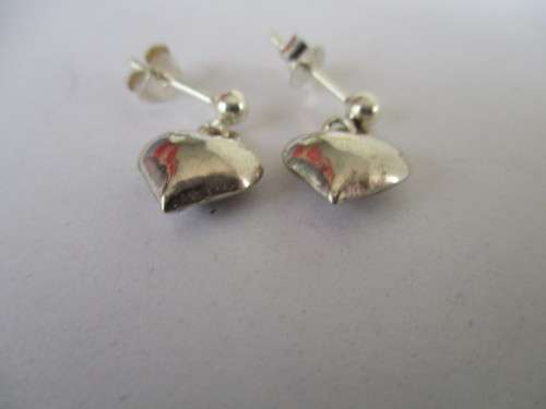 925 Sterling Silver `Heart `Earrings