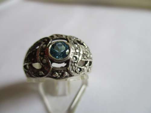 Sterling Silver Topaz and Pears Ring
