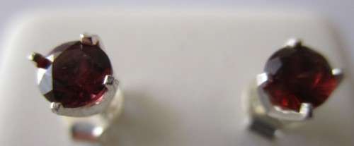 925 Sterling Silver and Genuine Garnets Studs
