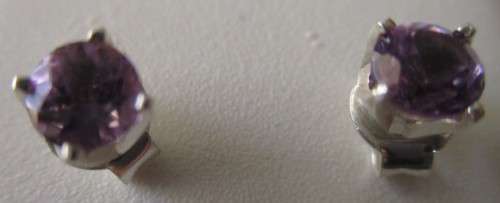 925 Sterling Silver and Genuine Amethysts Studs