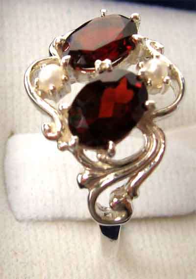 925 Sterling Silver Seed pearls and Garnets Ring.