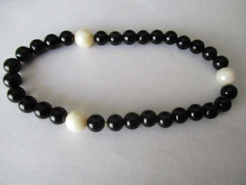 Genuine Black Onyx and Pearls Bracelet