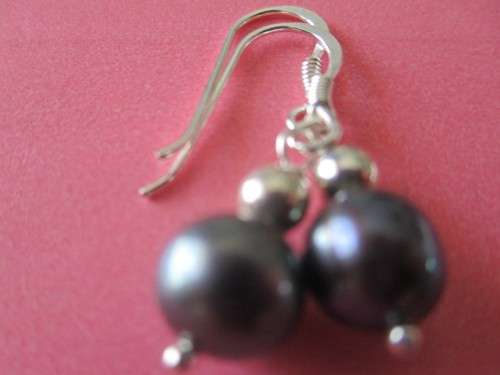 925 Sterling Silver and Grey  Pearls Earrings