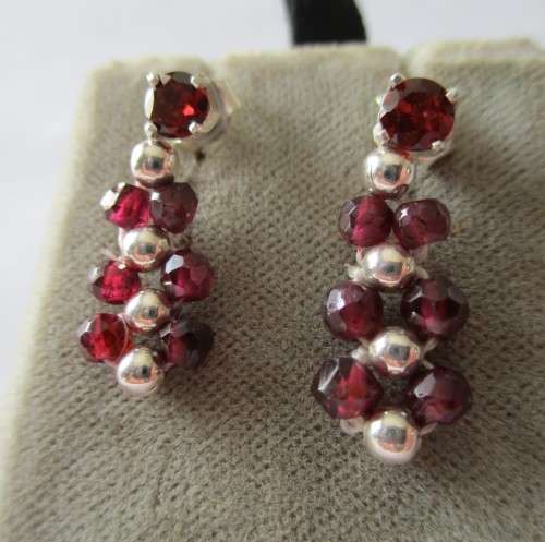 925 Sterling Silver and Henuine Garnets Earrings