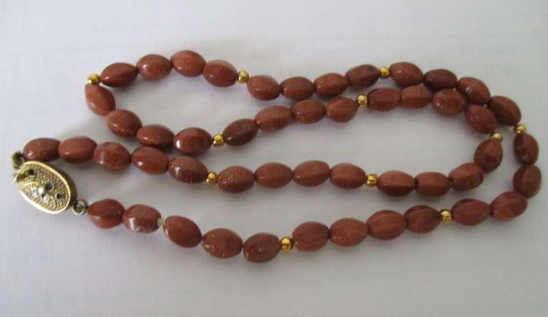 Gold-sand Stones Necklace with Silver Clasp