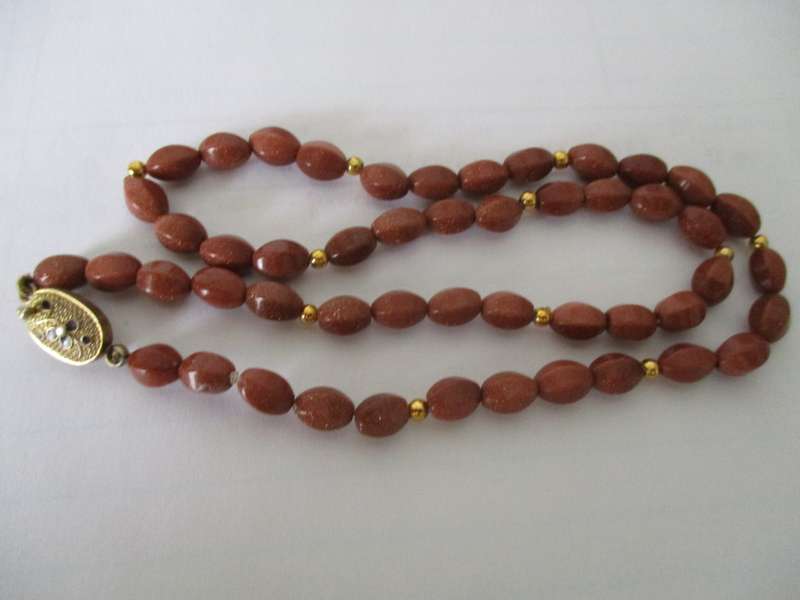 Gold-sand Stones Necklace with Silver Clasp