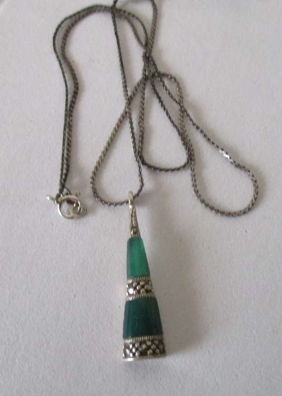 Silver , marcasite & Green Agate  Pendant on 45 cm Chain