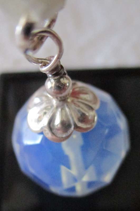 Sterling Silver and 16.00 mm Opalite Pendant