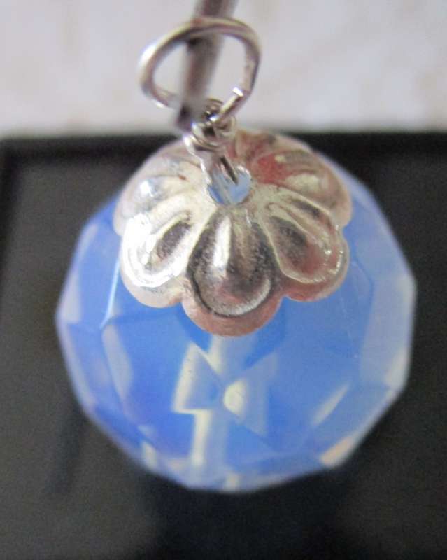 Sterling Silver and 16.00 mm Opalite Pendant