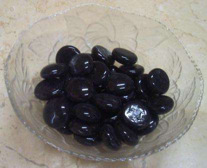 Glass Pebbles ( Black ) Price Per Each